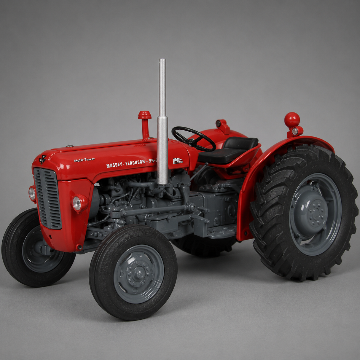 Massey Ferguson MF 35 X – 1:32 Scale Diecast Classic Tractor Model | X993040270100