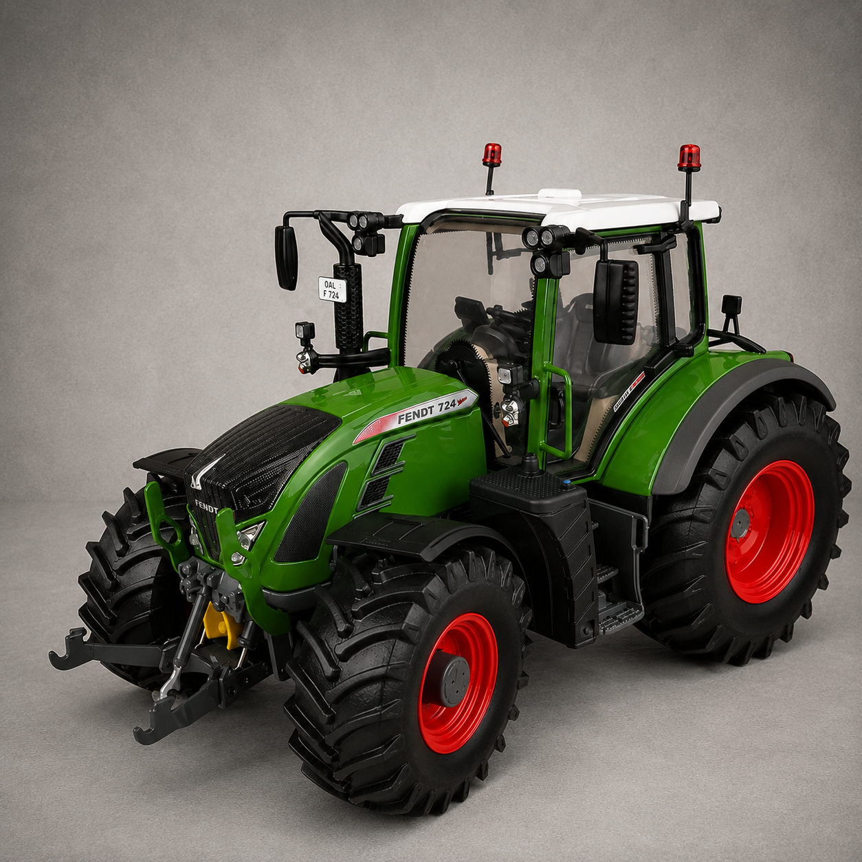 Fendt 724 Vario 1:32 Scale Model – High-Detail Collectible | X991016093000