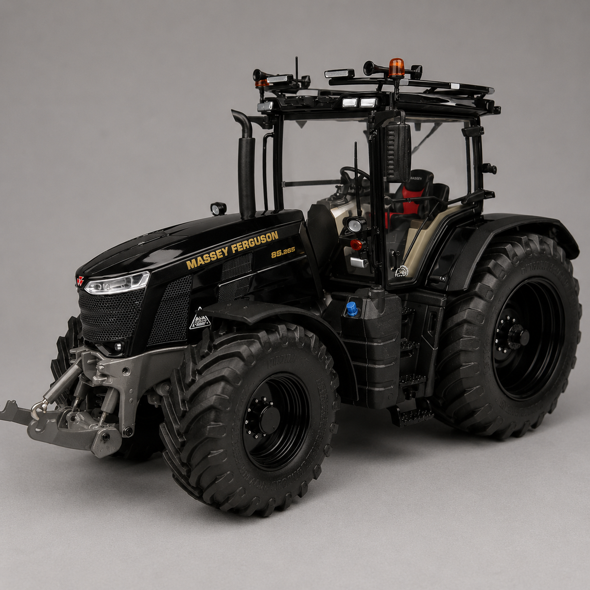 Massey Ferguson MF 8S.225 Full Black – Limited Edition 1:32 Scale Model | X993042306614