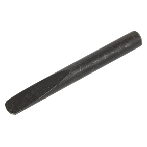 A cylindrical, hardened steel tapered drift key crafted by Sealey features a flat, angled tip. This removal tool is ideal for cutting or shaping hard materials and boasts a chemically-blackened finish for added durability.