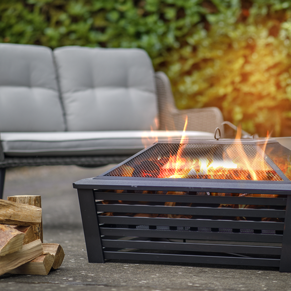 Sealey | Dellonda 35" Square Outdoor Fire Pit, Black - DG43