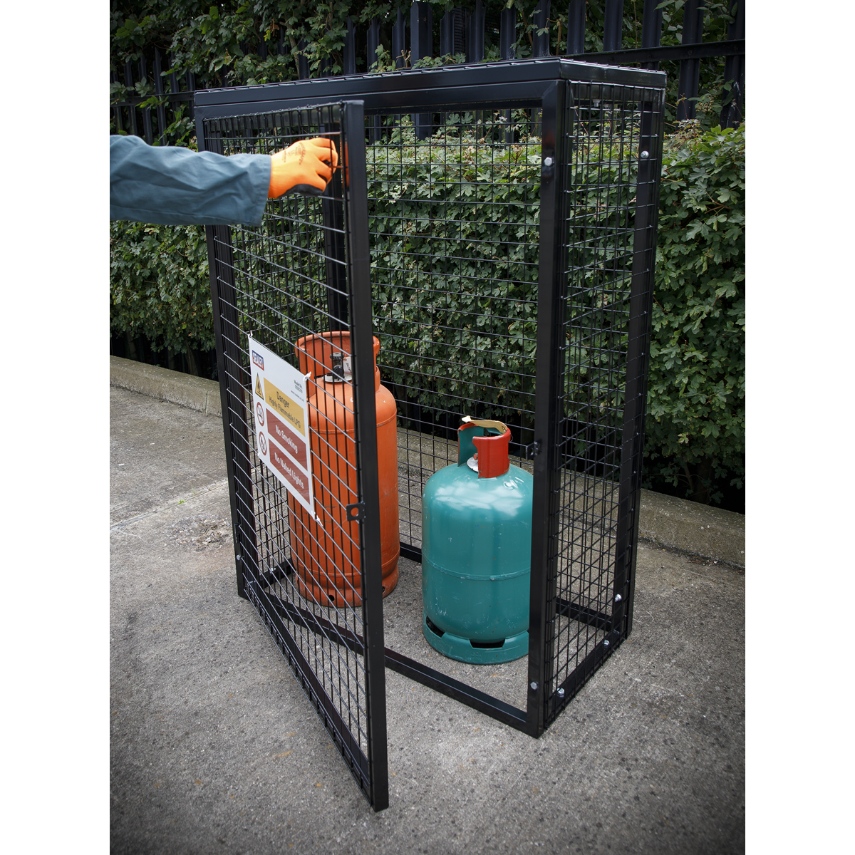 Safety Cage - 3 x 19kg Gas Cylinders - GCSC319 - Farming Parts