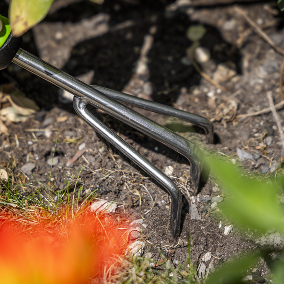 Hand Cultivator with Soft Grip Handle & Stainless Steel Tines - SE-GTSG011