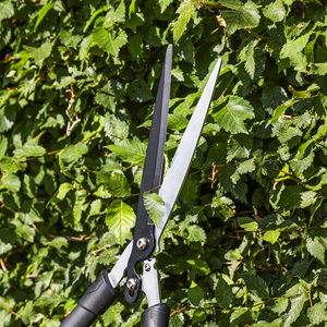 Telescopic Hedge Shears with Soft Grip Handle & Carbon Steel Blade - SE-GTSG019