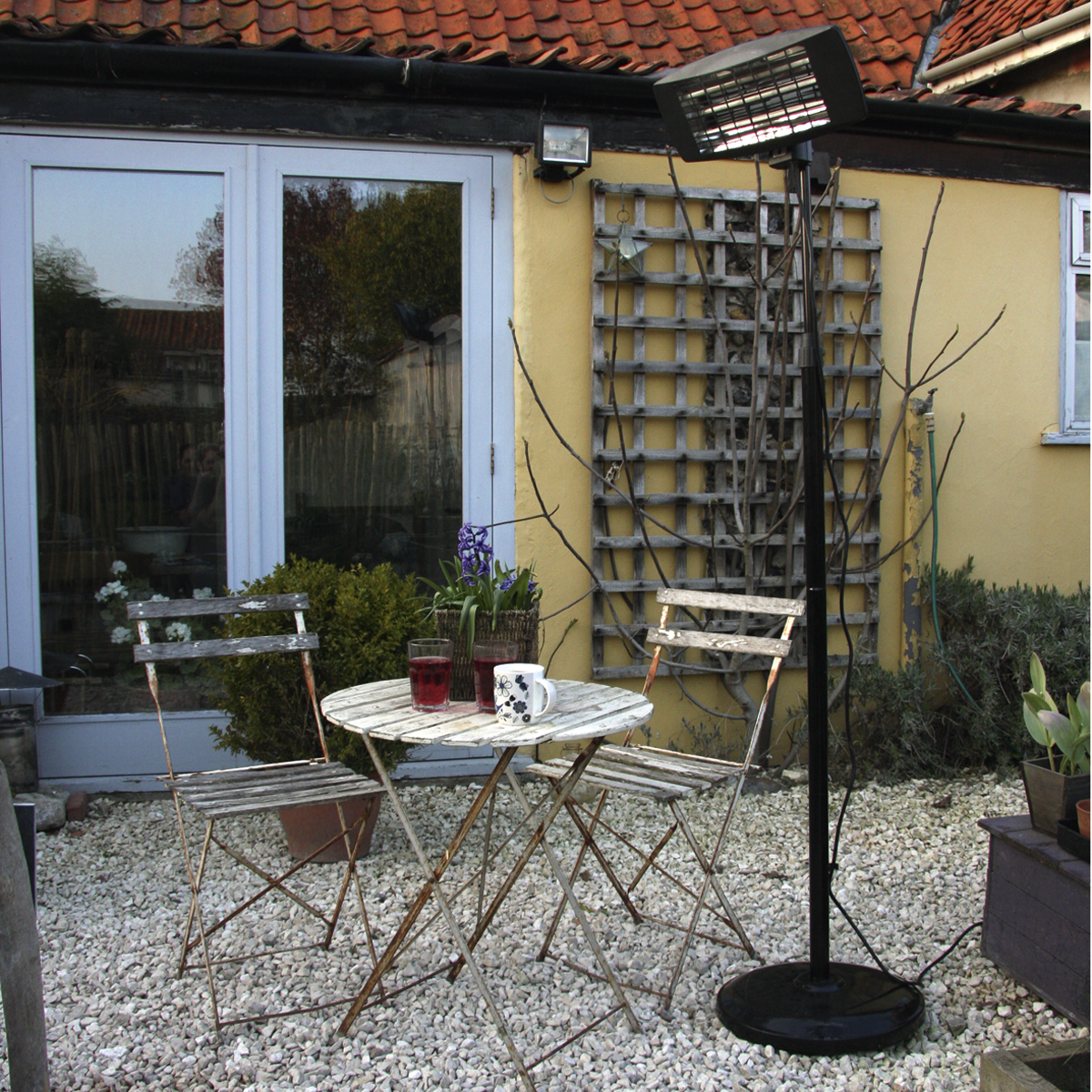 Infrared Quartz Patio Heater 2000W/230V with Telescopic Floor Stand - IFSH2003 - Farming Parts