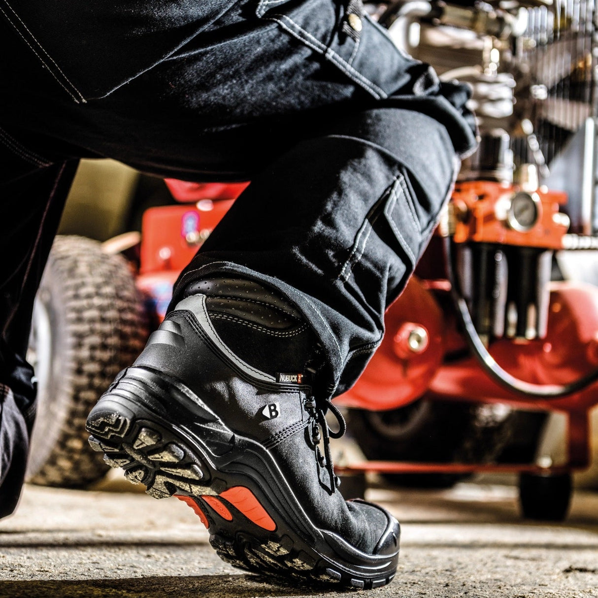 *SPECIAL PRICE* - Buckler Nubuckz Safety Lace Boots – NKZ102BK | S3S Certified, Slip-Resistant & Durable