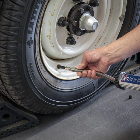 Clip-On Connector for Tyre Inflators - SE-SA361