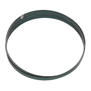 The Sealey Bandsaw Blade 2362 x 19 x 0.81mm 8tpi - SM35/B08 is a circular metal ring with a dark outer edge and a smooth inner surface, featuring hardened cutting edges and a slight seam or line running along its circumference.