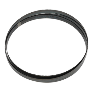 The Sealey Bandsaw Blade 1638 x 13 x 0.63mm 14tpi - SM5/113 features a smooth outer edge and hardened cutting edges on the toothed inner rim, making it perfect for cutting steel.