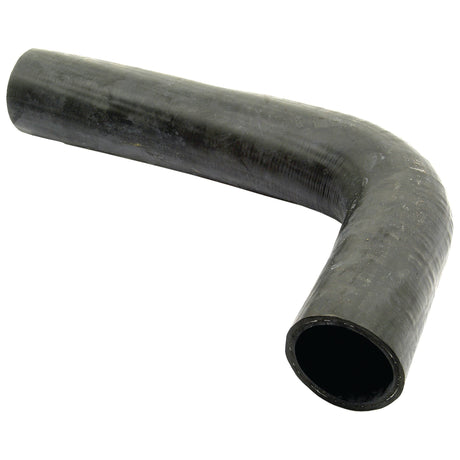 A black, L-shaped rubber hose with a smooth surface, suitable for Massey Ferguson models. Specifically, it’s the Sparex Top Hose (Part No. S.43125) with an inner diameter of 48mm on both ends.