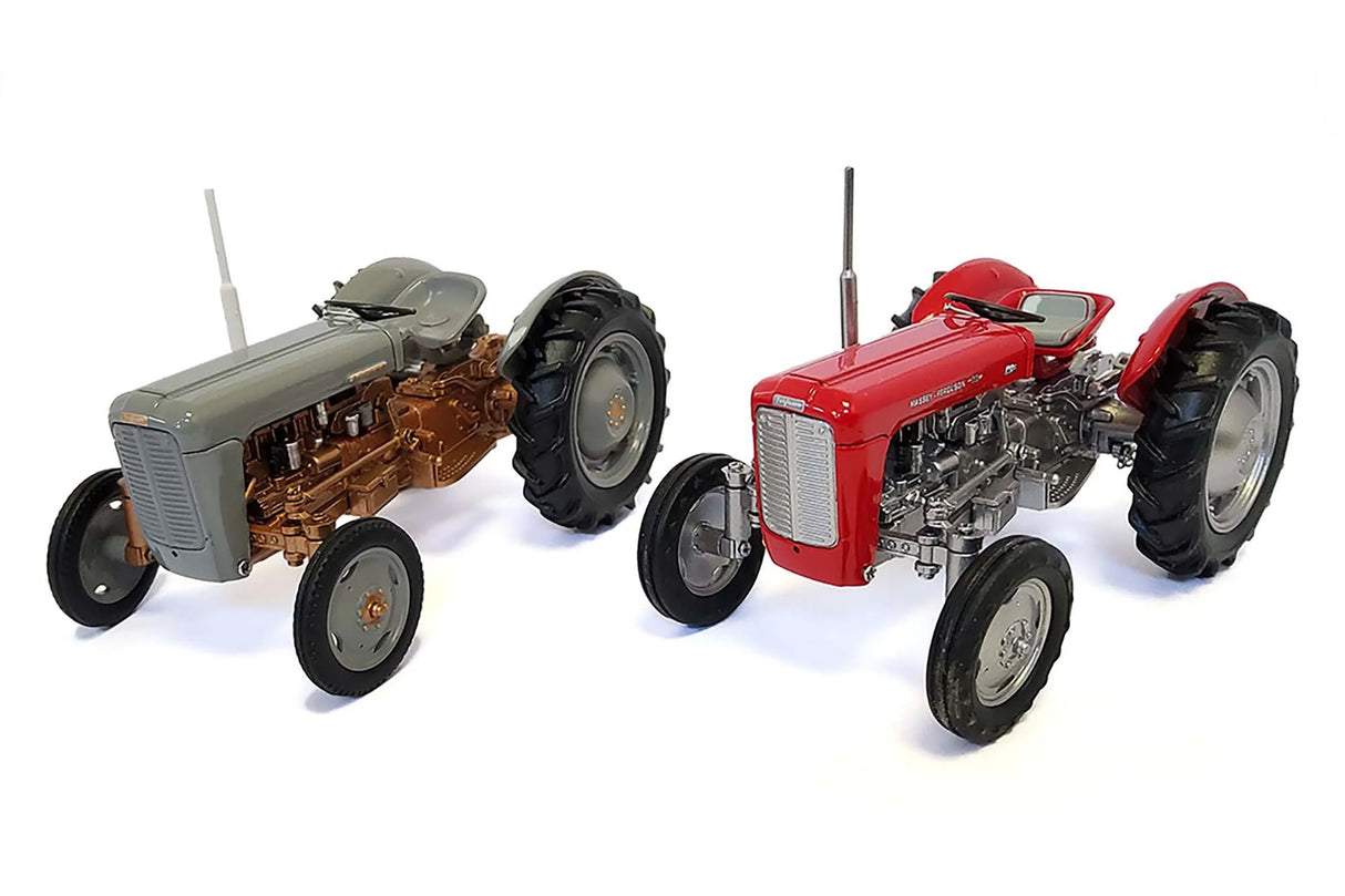 Limited Edition - Ferguson FE35 & Massey Ferguson 35 Gift Set - UH7125