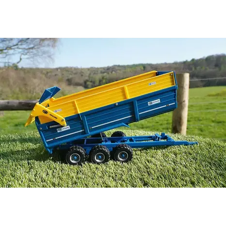 Kane Tri-Axle Halfpipe Silage Trailer 1:32 Britains Model - 432845