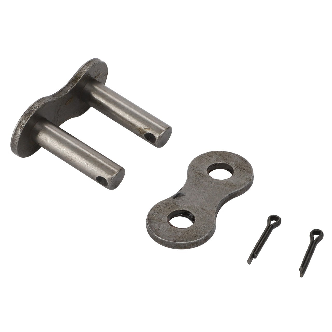 A disassembled master link, including two metal pins, an outer plate, and two cotter pins, ensures AGCO Parts' machinery runs with high fatigue strength. This product is specifically the AGCO | Connecting Link Front Elevator - D42367700.