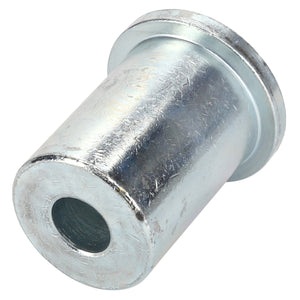 The AGCO | Bush - Fel150324 is a cylindrical metal spacer with a precisely machined central hole, designed for use in various mechanical assemblies.