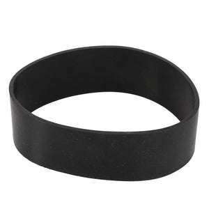 The AGCO Seal - Acw4256980, a black rubber band, lies flat on a white surface. Product description information is currently unavailable.