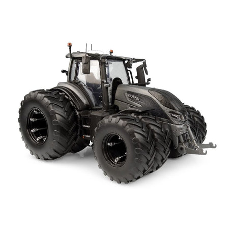 Valtra Q305 Titan Grey 1:32 Scale Model – Limited Edition – V42803570