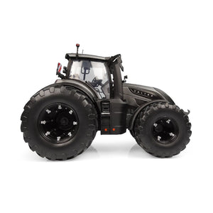 Valtra S416 Titan Grey 1:32 Scale Model – Limited Edition – V42803610