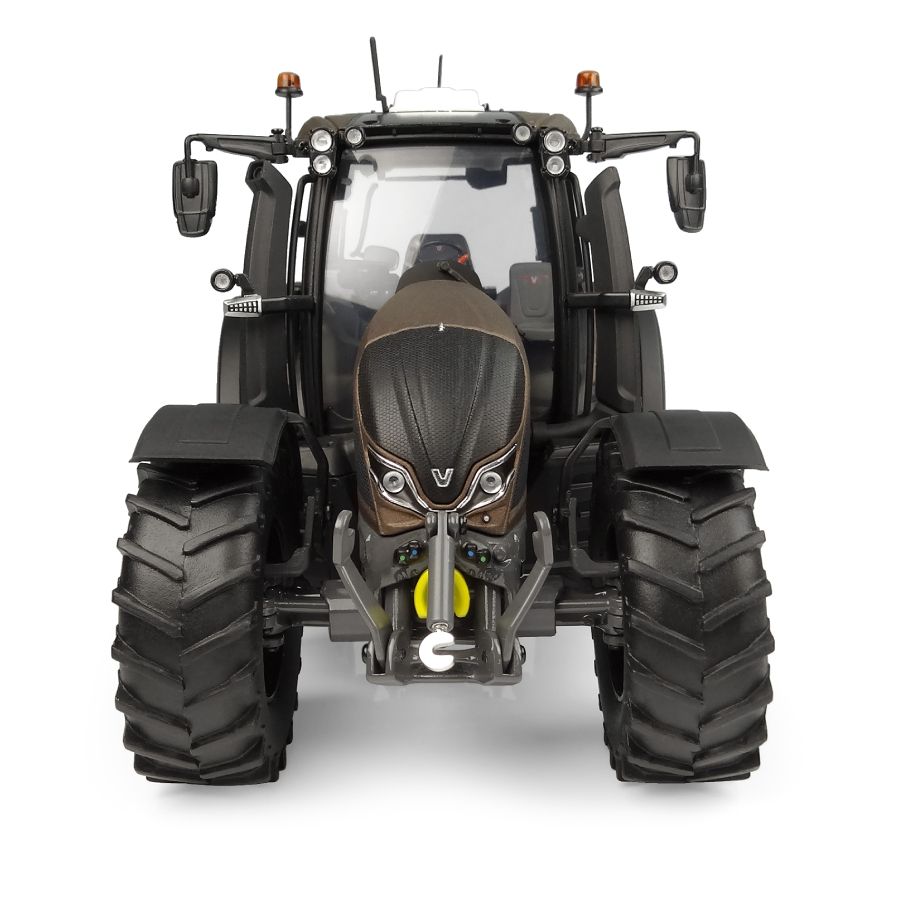 Valtra N175 Jubileum Brown Matt 1:32 Scale Model 75th Anniversary Limited Edition 1200 Pieces - V42803630
