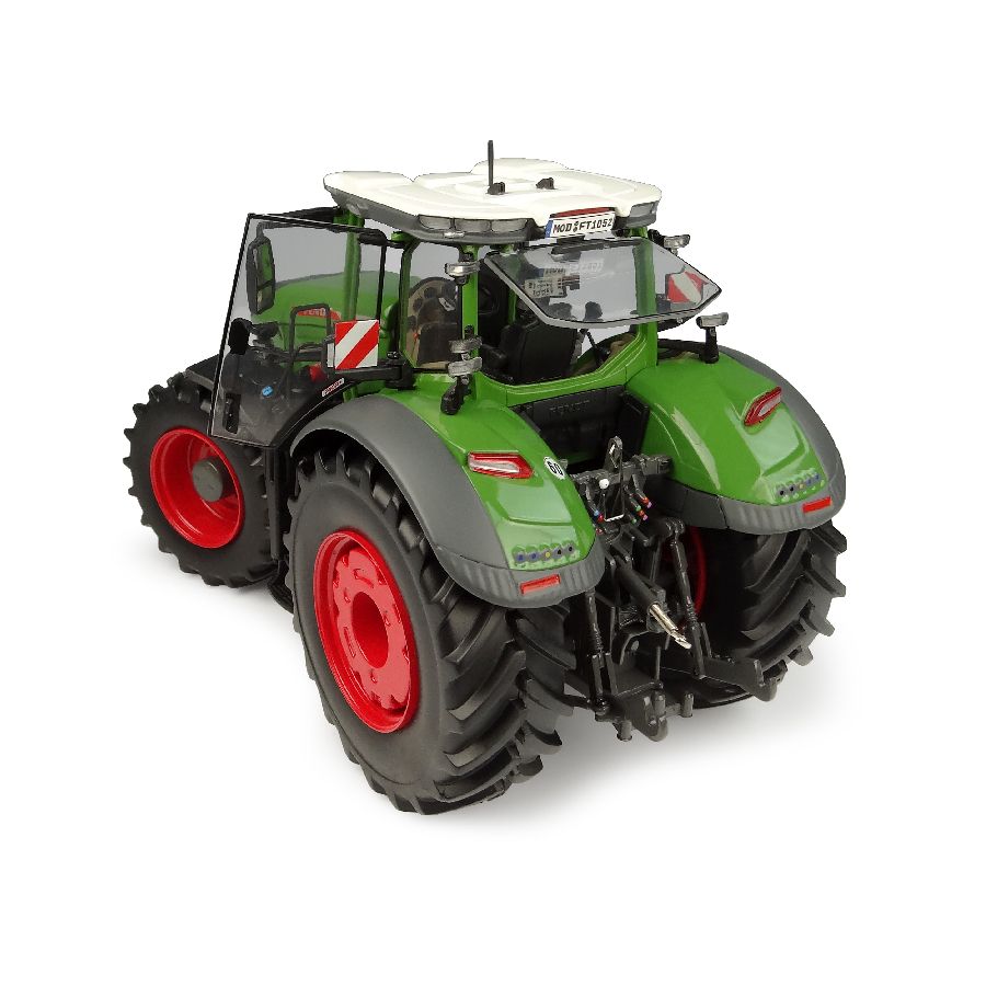 Fendt 1052 Vario 1:32 Scale Model - X991024159000
