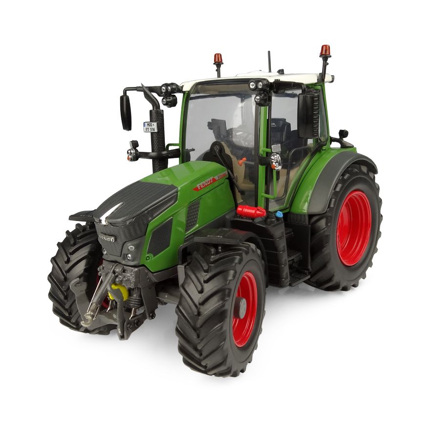 Fendt 516 Tractor 1:32 Scale Model by Universal Hobbies | X991024175000