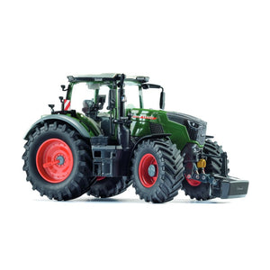 Fendt 832 Tractor 1:32 Scale Model by Wiking | X991025002000