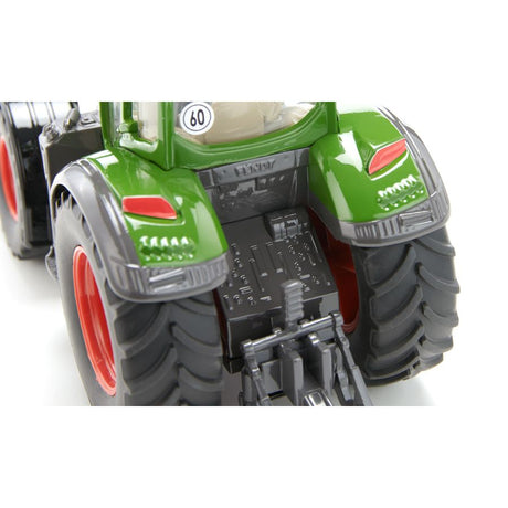 Fendt 728 Vario 1:32 Scale Model Diecast Tractor | X991025305000 SIKU!