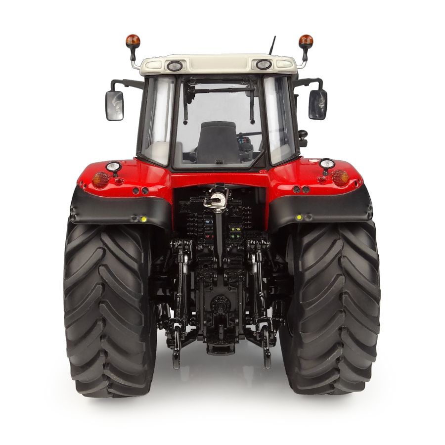 Massey Ferguson MF 8470 1:32 Scale Model - X993042606840