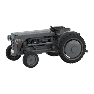 MF TEA 20 Tractor 1:16 Scale Plastic Brick Model for Kids | X993662508000