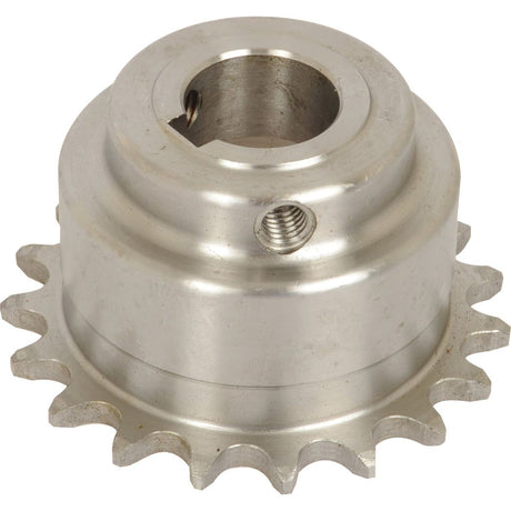 The Sparex Sprocket (Sparex Part No. S.104630), a metallic gear featuring evenly spaced teeth and a central mounting hole, also includes a small threaded hole. It is suitable as Replacement Claas parts or can be used with OE Reference 629982.