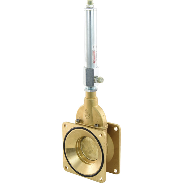 A Sparex gate valve with an oildynamic double-acting ram, featuring a double-flanged 4-inch design (model S.104920), is engineered to regulate fluid flow in pipelines. This robust valve is ideal for systems requiring up to 3 bar pressure, ensuring reliable performance under demanding conditions.