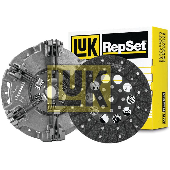 Image of a Sparex Clutch Kit without Bearings - S.110846 box featuring the cerametallic captive disc and pressure plate in front of the packaging. The background is white.