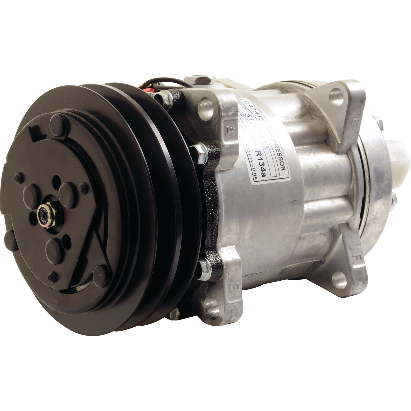 Introducing the Sparex Compressor (SD7H15) - S.111850, featuring a Clutch Ø132mm, a distinct black pulley on one end, and a sleek silver cylindrical body. This 12V unit is designed to work seamlessly with Oil Type R134a PAG.