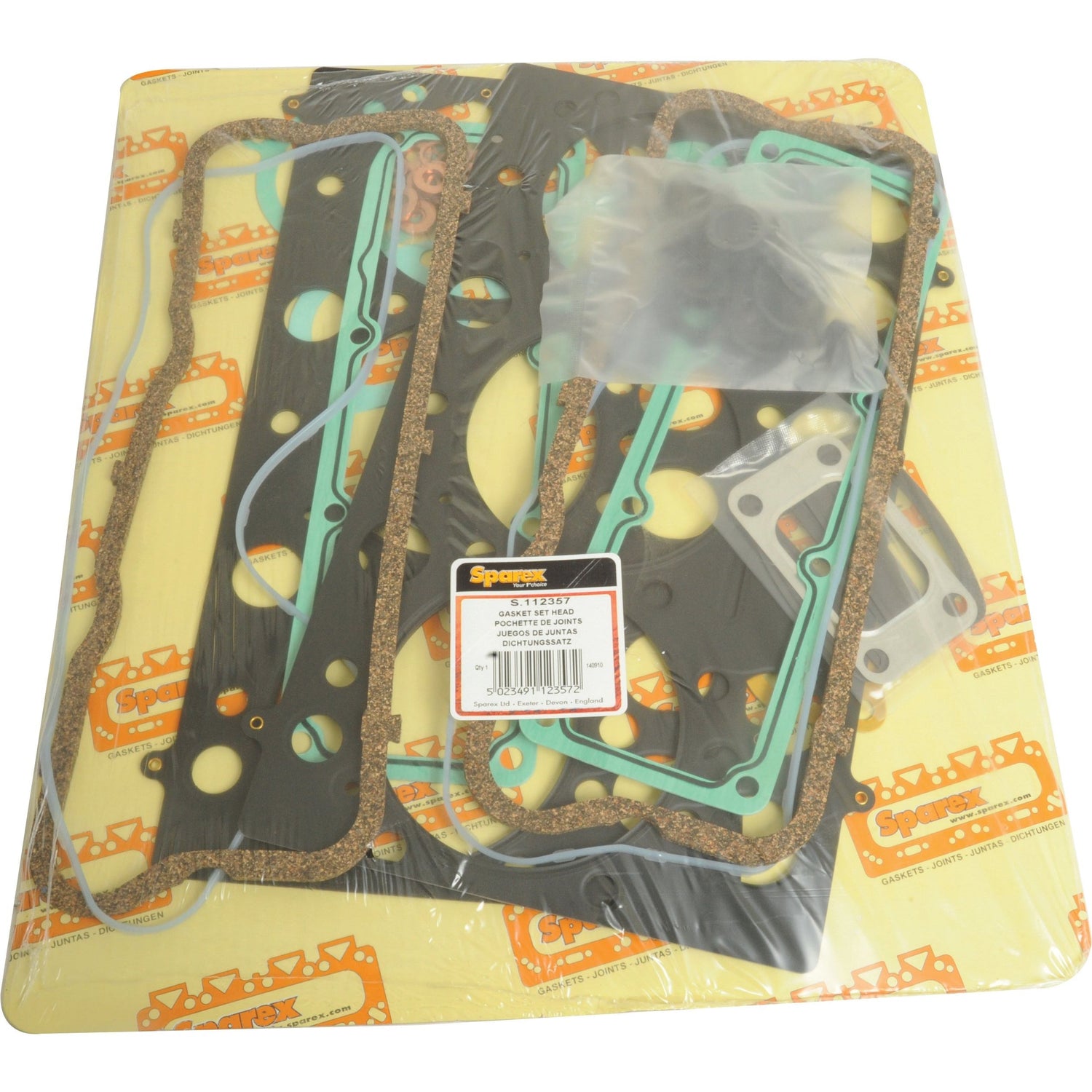 A package of assorted engine gaskets and seals, including the Sparex Top Gasket Set (620D, 620DS, 634D, 634DS) with Part No. S.112357, is neatly arranged on a branded backing with a visible barcode label in the center.