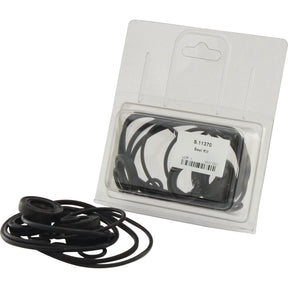 A package of the Seal Kit labeled "Sparex Part No.S.11370" with black rubber seals visible inside. An additional set of black rubber seals, suitable for Ford / New Holland equipment, lies next to the package.