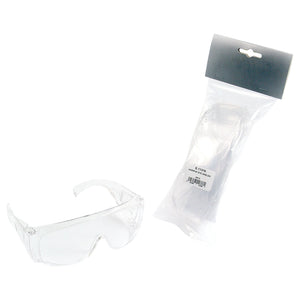 The AGRIPAK EYE SHIELDS from Sparex (Part No. S.11376) are displayed both outside of their packaging and within unopened packaging, offering dependable eye protection.