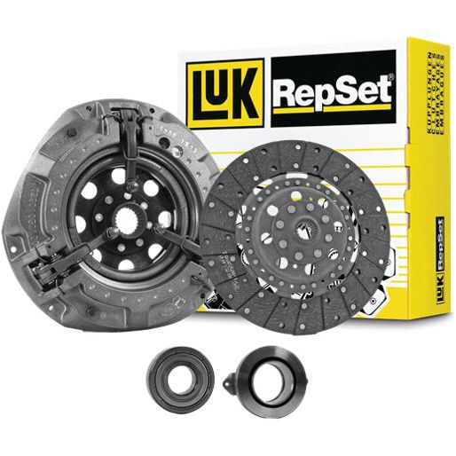 A Sparex Clutch Kit with Bearings - S.146904, featuring components such as a pressure plate, an organic captive clutch disc, and release bearings, in front of a branded yellow and white box.