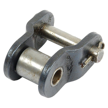 Close-up of a single Sparex Cranked Link, Simplex, 40-1 with a pin and clip (Sparex Part No.S.27502). The link appears to be made of metal, featuring a dark finish on the sides and a lighter finish on the connecting pin, emphasizing the roller width.