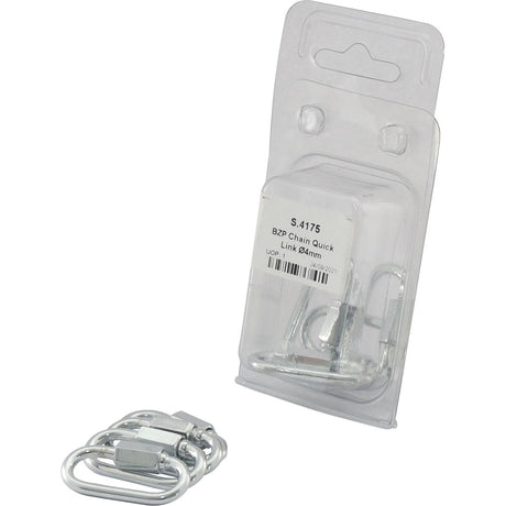 Close-up of a packaged set of Sparex BZP Chain Quick Link Ø4mm, Part No. S.4175. The transparent plastic packaging displays the metal links inside, with product information visible on a label.