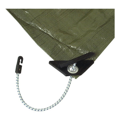 A Sparex green tarpaulin, part of the Agripak 4 pcs. set (S.55258), featuring a rope threaded through a grommet and secured with a plastic buckle, attaching to an elastic cord equipped with a black hook.