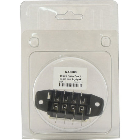 Image of a packaged fuse box with 4 positions, labeled "Sparex Blade Fuse Box 4 fuse (Agripak 1 pc.) | Sparex Part No. S.56663." The 4 fuses are clearly visible through the clear plastic packaging.