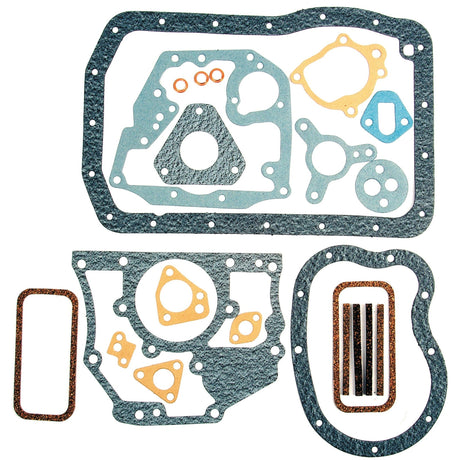 The Sparex Bottom Gasket Set - 4 Cyl. (BMC 15T) | Sparex Part No.S.58730 is a meticulously organized collection of gaskets in various shapes and sizes, designed for automotive or mechanical applications, making it ideal for Leyland 154.