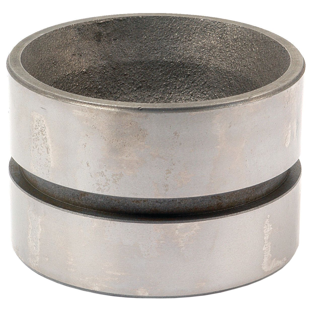 An axle bearing race exhibits a round, metal design with a smooth outer surface and a textured inner surface, commonly utilized in Case IH machinery. For related hydraulic components, consider the Sparex Hydraulic Cylinder Piston (Sparex Part No. S.66194).