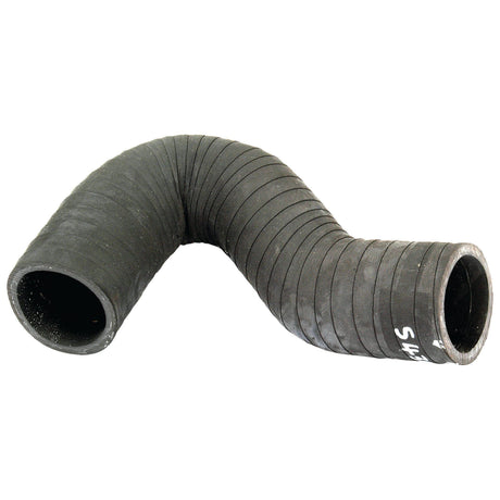 The Sparex Bottom Hose (Part No. S.43128), featuring a black, flexible, ribbed rubber design and an inner diameter of 50mm on the smaller end and 52mm on the bigger end, bends into an S-shape, making it perfect for Massey Ferguson tractors and easily secured with a Sparex hose clip.