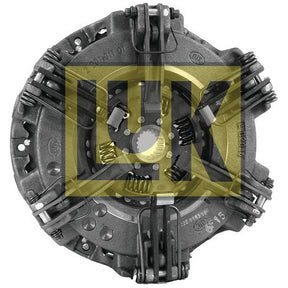 Close-up image of a Clutch Cover Assembly (S.69263) by Sparex with the letters "LK" superimposed in yellow over the central part of the component, featuring a durable Cerametallic LUK Captive Disc designed for John Deere 5225.