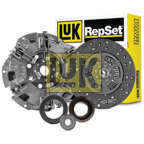 Sparex Clutch Kit with Bearings - S.146503 includes an organic captive disc, pressure plate, friction disc, release bearing, and pilot bearing, presented in branded packaging.