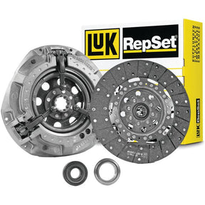 A Sparex Clutch Kit with Bearings - S.146792, featuring an organic disc, pressure plate, release bearing, and pilot bearing, displayed in front of a branded yellow and black box.