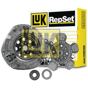 The Sparex Clutch Kit with Bearings (S.146797), featuring an organic captive disc, pressure plate, release bearing, and pilot bearing, is displayed in front of the product packaging.