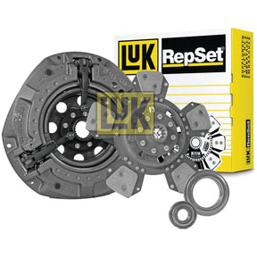 Sparex Clutch Kit with Bearings - S.146811, which includes a pressure plate, clutch disc, and bearings along with an organic captive disc, displayed next to its product packaging box.