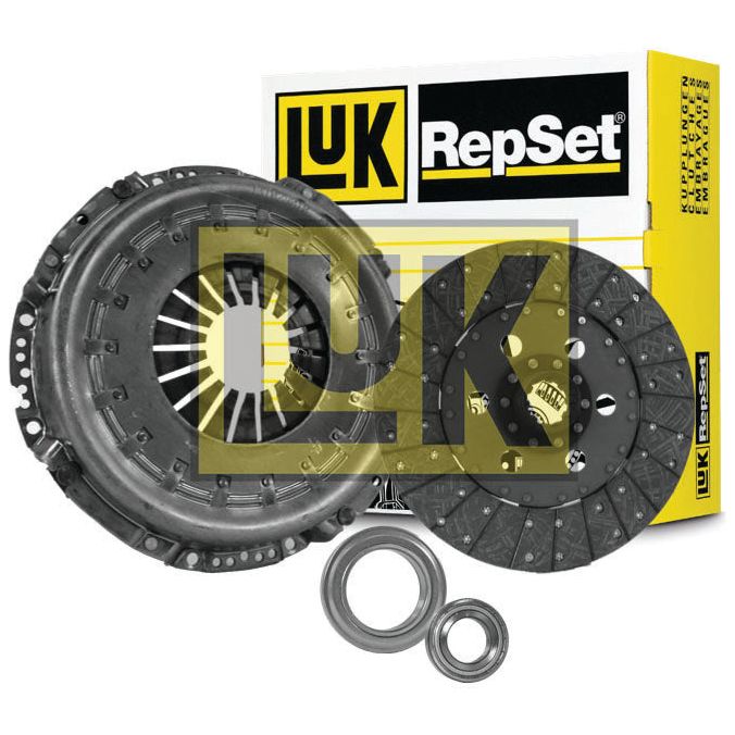 The Sparex Clutch Kit with Bearings - S.146934, comprising a single cover and loose disc, includes a pressure plate, clutch disc, and release bearings, all positioned in front of the product box.