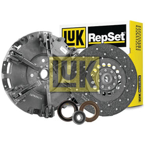 A Sparex Clutch Kit with Bearings (S.147277), featuring a durable captive disc, pressure plate, and other components, displayed against its branded packaging.